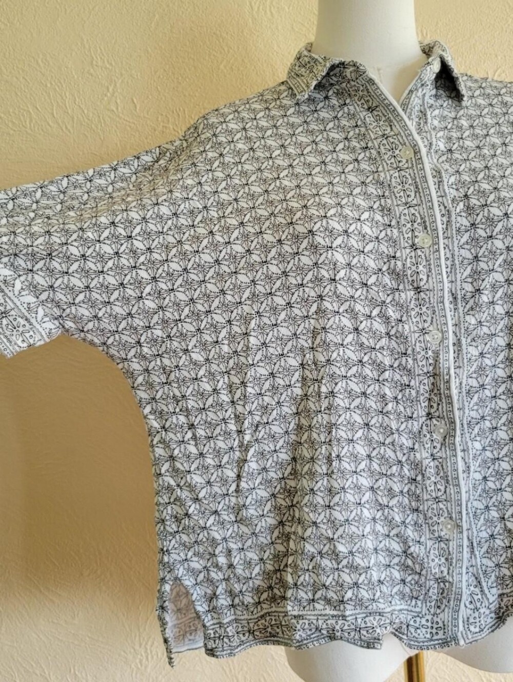 Max Studio | Boho Print Button-Up - Picture 3 of 7